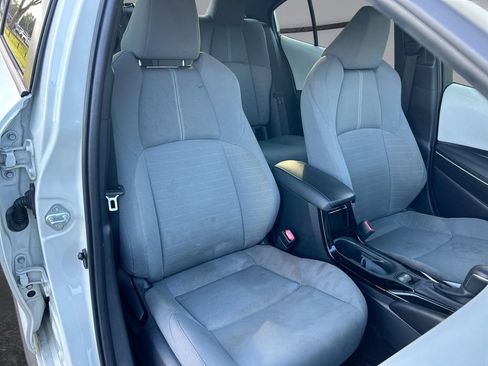 Used 2021 Toyota Corolla SE FWD image 29