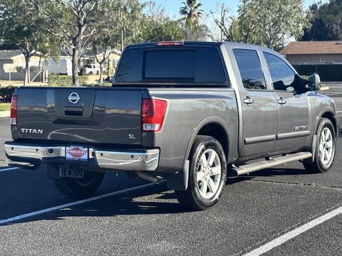 Used 2012 Nissan Titan SL w/ SL Technology Pkg image 5