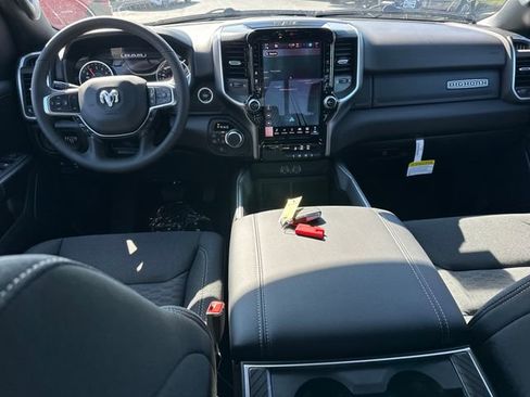 New 2026 RAM 1500 4x4 Crew Cab image 15