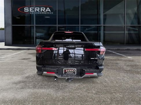 Used 2024 Hyundai Santa Cruz Limited image 3