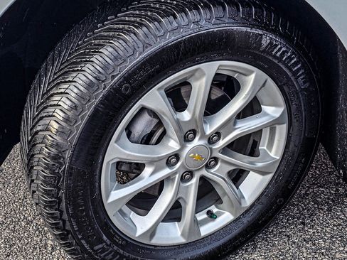 Used 2020 Chevrolet Equinox LT image 12