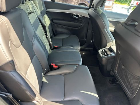 Used 2025 Volvo XC90 B5 Core w/ Protection Package Premier AWD/4WD image 39