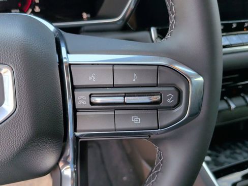 New 2026 GMC Canyon Elevation w/ Convenience Package RWD image 18
