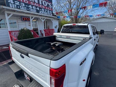 Used 2022 Ford F350 XLT image 8