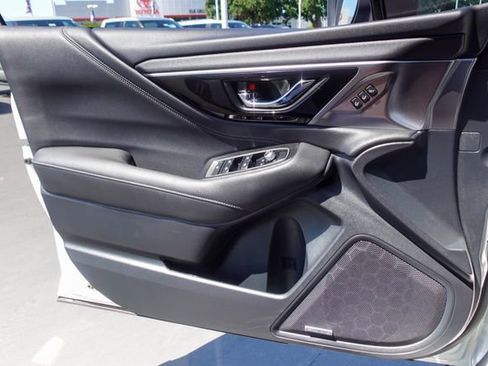 Used 2023 Subaru Outback Limited image 21