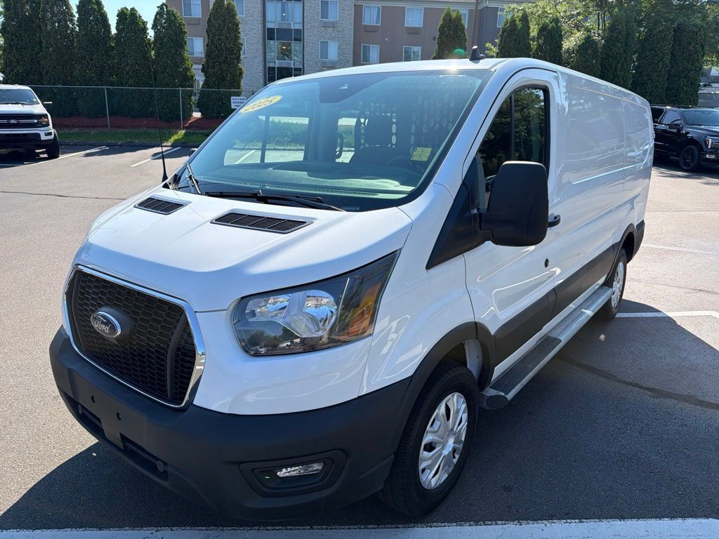 Used 2025 Ford Transit 250 Low Roof w/ Exterior Upgrade Package RWD image 7