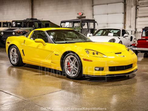 Used 2008 Chevrolet Corvette Z06 w/ Preferred Equipment Group RWD image 31