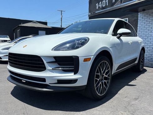 Used 2019 Porsche Macan AWD/4WD image 16