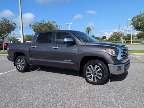 Used 2018 Toyota Tundra Limited w/ Limited Premium Package AWD/4WD image 2