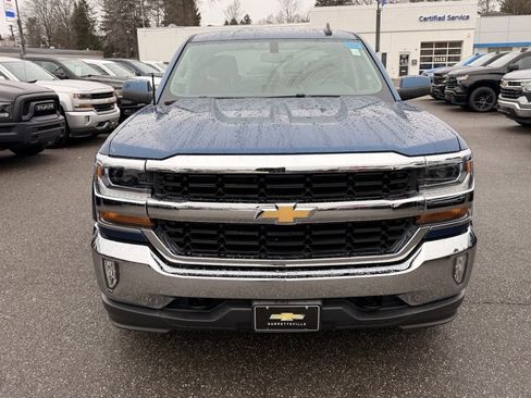Used 2018 Chevrolet Silverado 1500 LT w/ All Star Edition image 3
