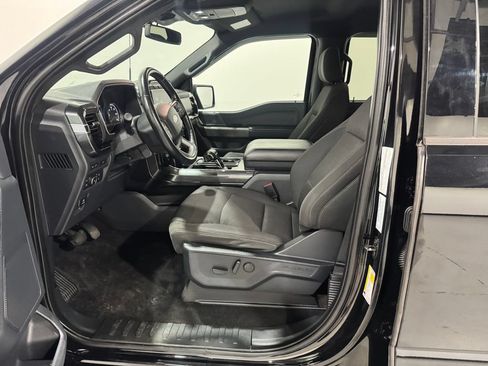 Used 2022 Ford F150 XLT w/ Equipment Group 302A High AWD/4WD image 16