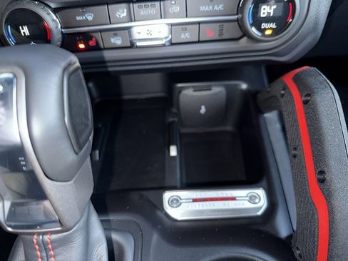 New 2025 Ford Bronco Heritage Edition image 29