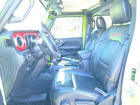 Used 2021 Jeep Wrangler Unlimited Rubicon w/ Xtreme Recon 35" Tire Package image 14