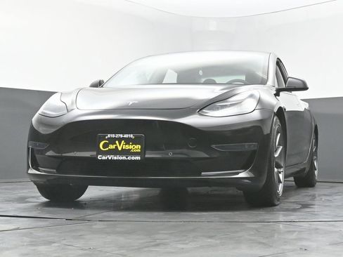 Used 2021 Tesla Model 3 Standard Range Plus image 43