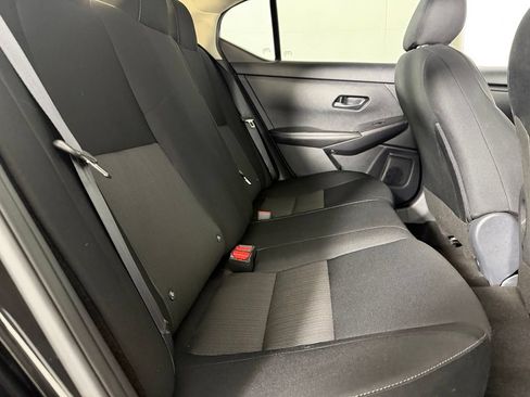 Used 2025 Nissan Sentra SV FWD image 27