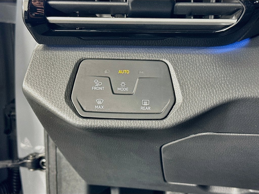 Used 2023 Volkswagen ID.4 Pro S RWD image 10