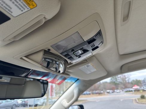 Used 2023 Lexus GX 460 Luxury image 21