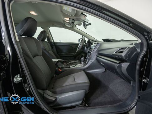 Used 2023 Subaru Impreza 2.0i Premium AWD/4WD image 41