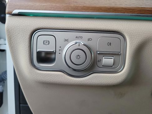 Used 2022 Mercedes-Benz GLE 350 image 25