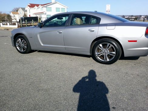Used 2014 Dodge Charger R/T image 29