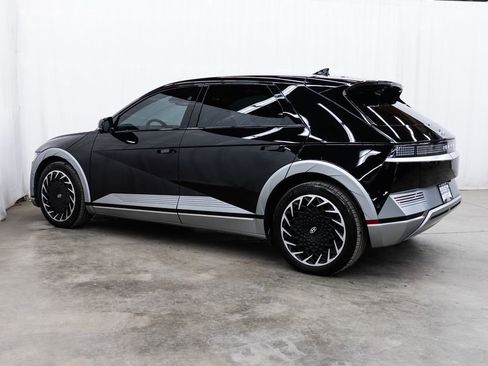 Used 2024 Hyundai Ioniq 5 Limited image 4