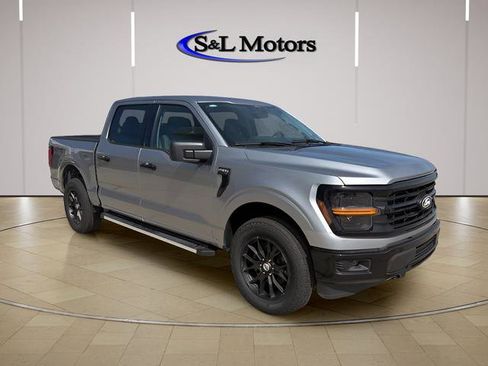 Used 2025 Ford F150 XLT w/ Equipment Group 301A Standard AWD/4WD image 1