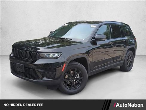 Used 2024 Jeep Grand Cherokee Altitude AWD/4WD image 1