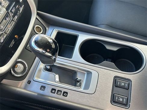 Used 2020 Nissan Murano SL image 23