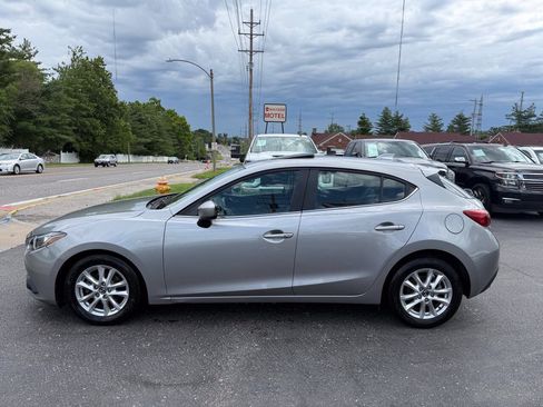Used 2016 MAZDA MAZDA3 i Grand Touring FWD image 4