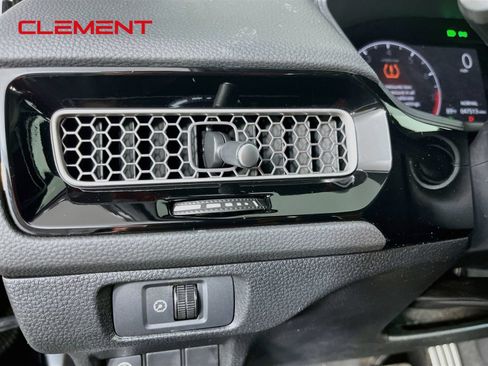 Used 2024 Honda Civic Sport image 13