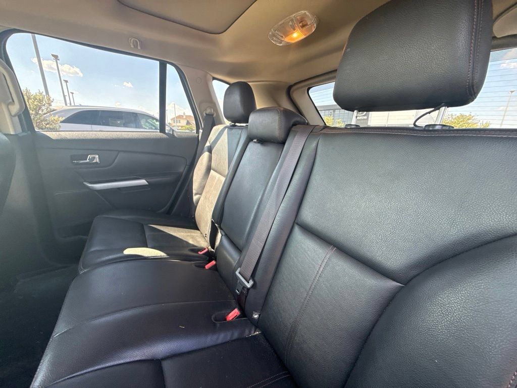 Used 2014 Ford Edge SEL w/ Equipment Group 205A FWD image 12