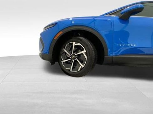 New 2026 Chevrolet Equinox EV LT image 9