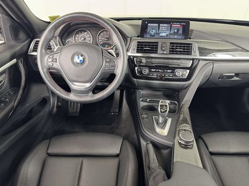 Used 2018 BMW 330i xDrive Sedan AWD/4WD image 5