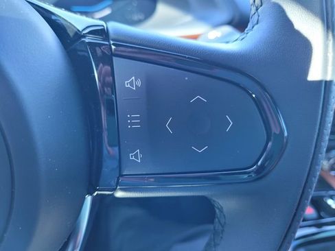 Used 2025 Lotus Emira RWD image 25
