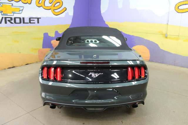Used 2016 Ford Mustang Premium RWD image 7