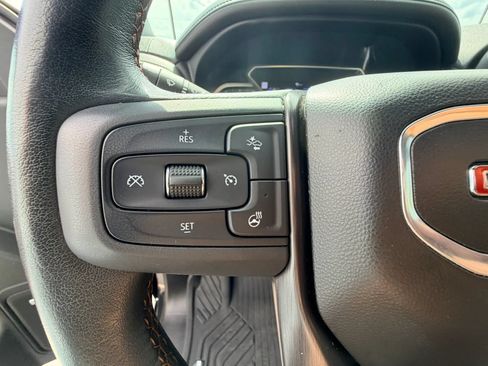 Used 2020 GMC Sierra 1500 AT4 w/ AT4 Premium Package AWD/4WD image 12