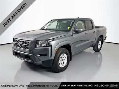 Used 2024 Nissan Frontier SV w/ Technology Package