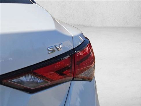 Used 2022 Nissan Sentra SV w/ All-Weather Package FWD image 29