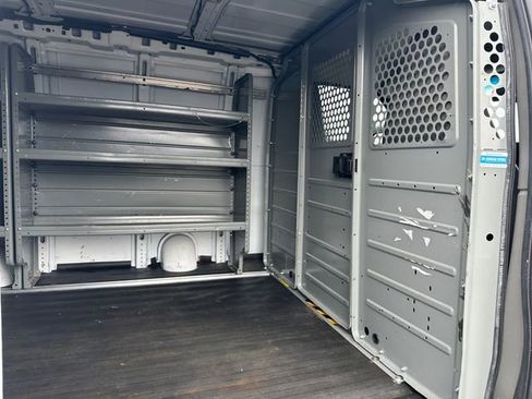 Used 2020 Chevrolet Express 2500 w/ Driver Convenience Package image 33