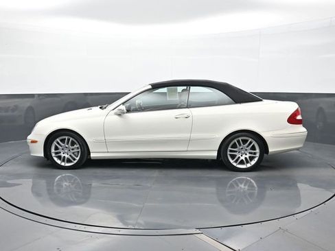 Used 2009 Mercedes-Benz CLK 350 Cabriolet image 2