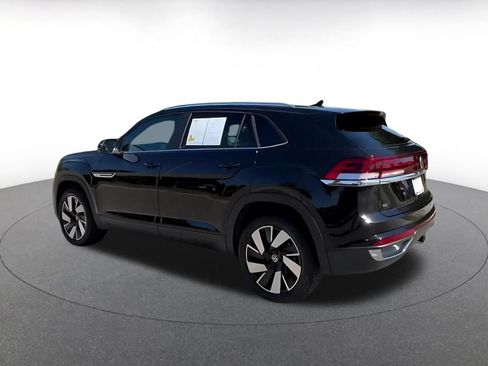 Used 2026 Volkswagen Atlas Cross Sport SE FWD image 10
