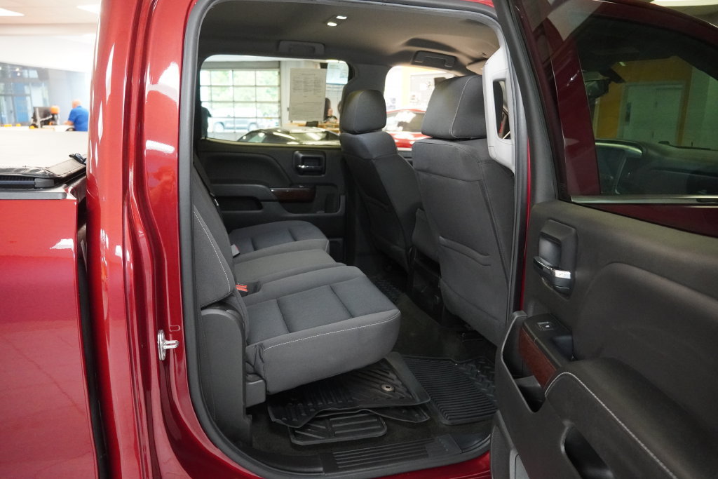 Used 2018 GMC Sierra 1500 SLE w/ SLE Value Package AWD/4WD image 22