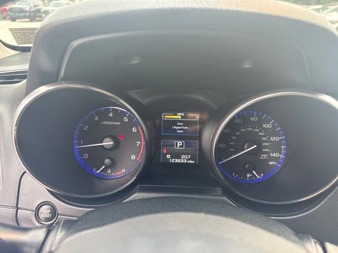 Used 2015 Subaru Outback 2.5i Premium AWD/4WD image 38