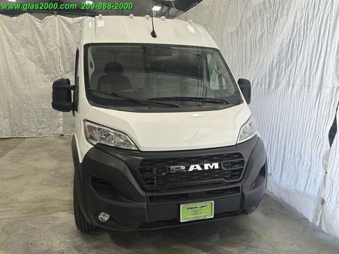 Used 2024 RAM ProMaster 2500 w/ Convenience Group FWD image 30