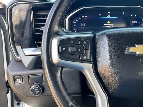 Used 2025 Chevrolet Silverado 1500 LT RWD image 24