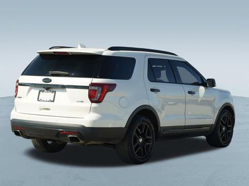 Used 2016 Ford Explorer Sport w/ Equipment Group 401A image 8