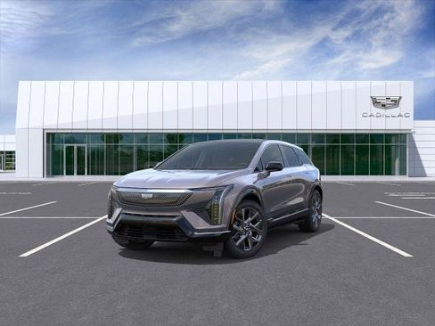 New 2026 Cadillac Optiq Luxury 1 w/ LPO, Floor Liner Package AWD/4WD image 6