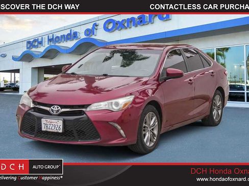 Used 2016 Toyota Camry SE FWD image 1