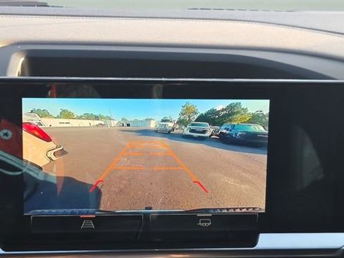 Used 2023 GMC Sierra 1500 SLT w/ SLT Premium Package image 40