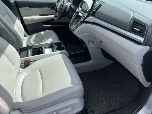 Used 2023 Honda Odyssey EX-L image 15